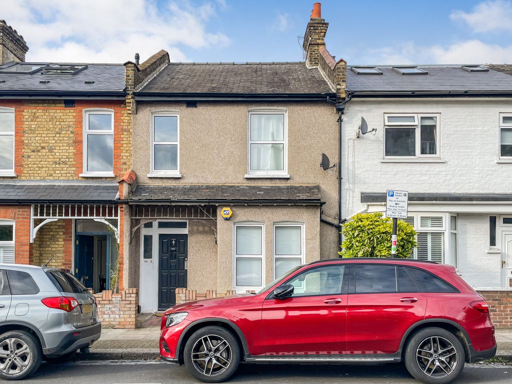 3 bed terraced house for sale in Broadwater Road, London SW17, £530,000