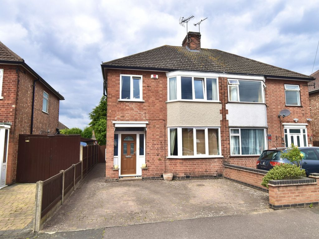 3 bed semidetached house to rent in Sycamore Road, Birstall LE4 Zoopla