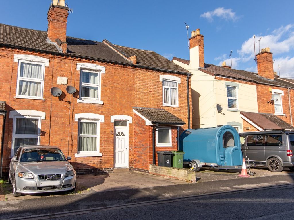 2 bed terraced house for sale in Mcintyre Road, Worcester, Worcestershire WR2, £190,000 Zoopla