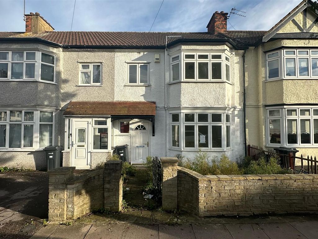 3 bed terraced house for sale in Ashurst Drive, Gants Hill IG2, £