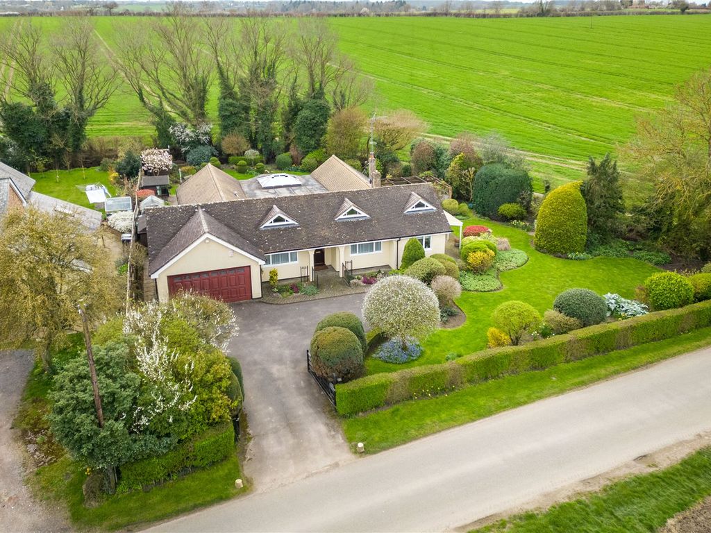 4 bed bungalow for sale in Stickling Green, Clavering, Saffron Walden
