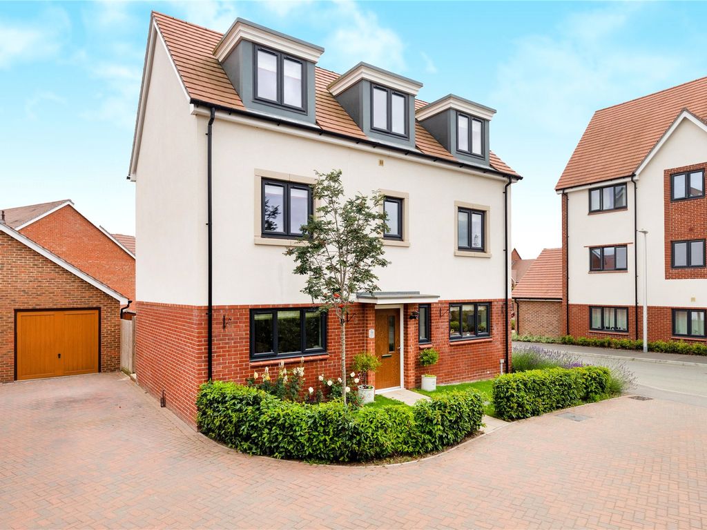 4 bed detached house for sale in Quiller Avenue, Arborfield Green, Reading, Berkshire RG2 Zoopla