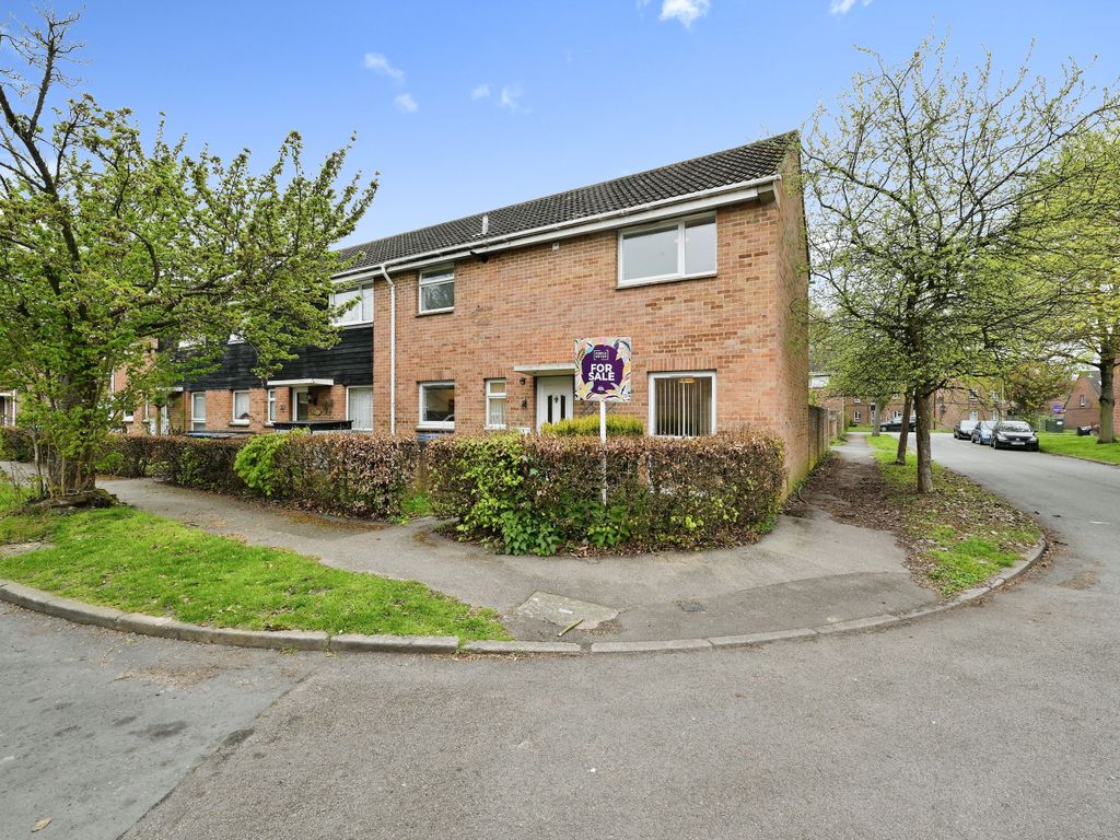 3 bed end terrace house for sale in Wyddial Green, Welwyn Garden City
