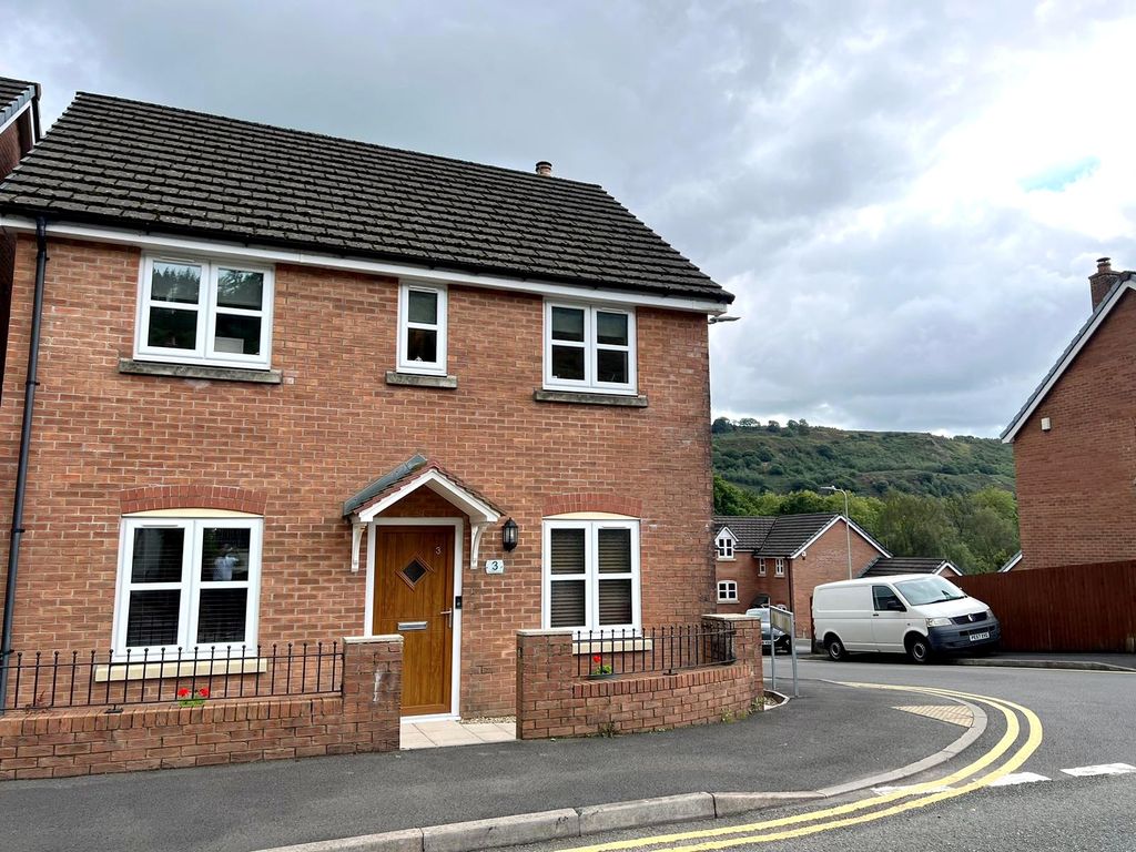 4 bed detached house for sale in Garwed Gardens, Abergarwed, Neath