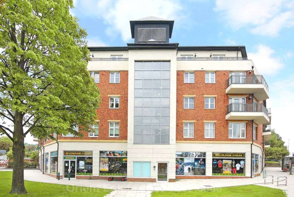 2 bed flat to rent in Peaberry Court, Greyhound Hill, Hendon NW4 Zoopla