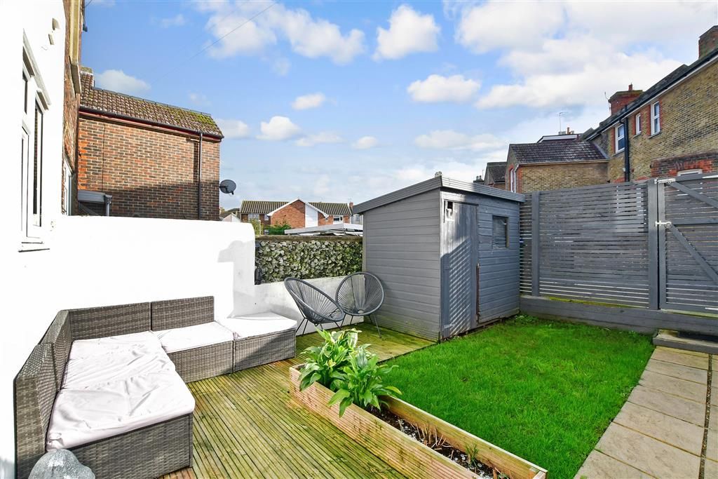 1 bed flat for sale in Newfield Lane, Newhaven, East Sussex BN9, £