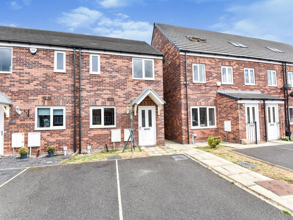 2 bed terraced house for sale in Gate Lane, Radcliffe M26 Zoopla