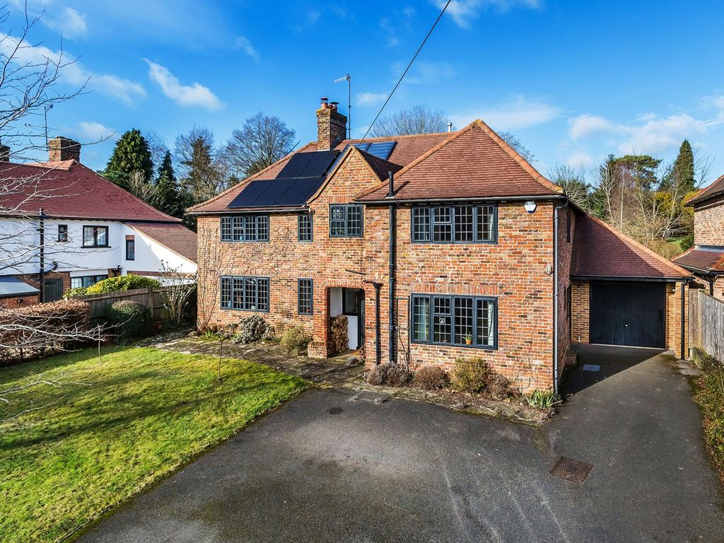 5 bed detached house for sale in Granville Road, Oxted RH8 Zoopla