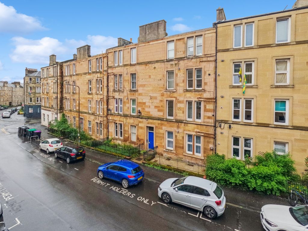 1 bed flat for sale in Caledonian Crescent, Dalry, Edinburgh EH11, £