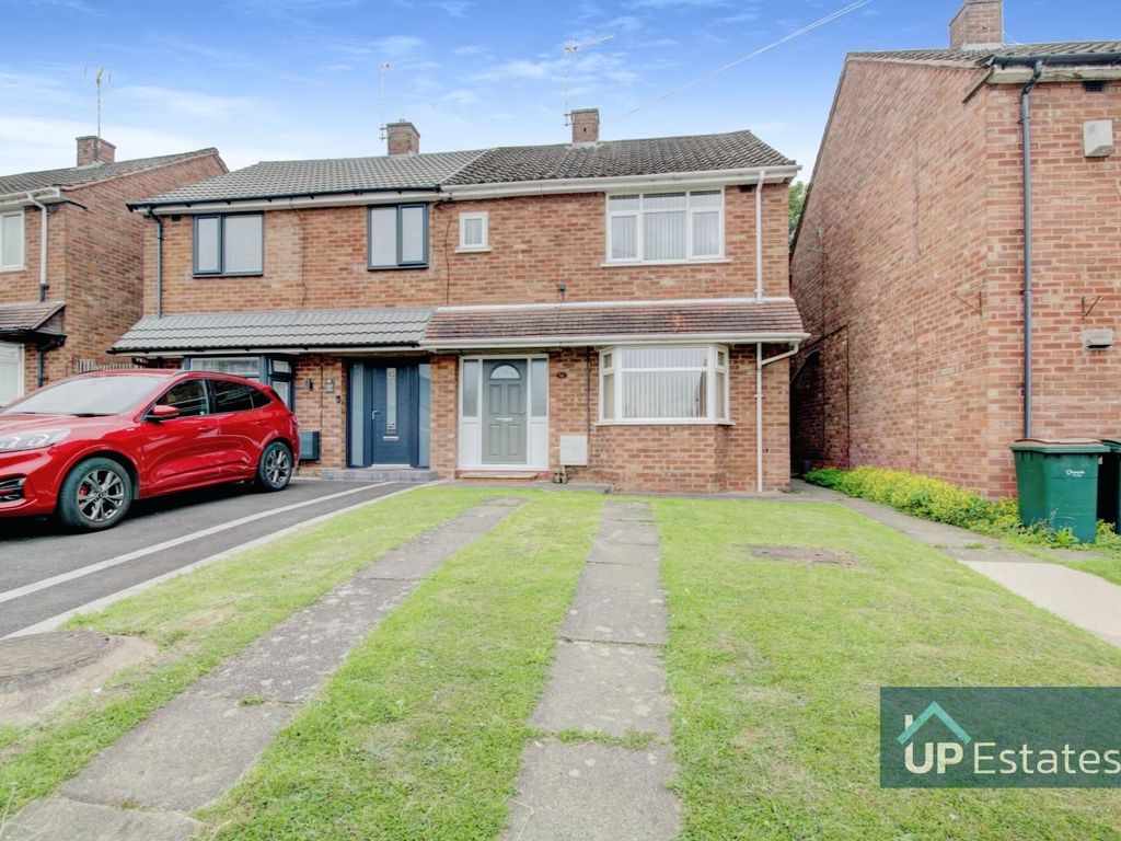 2 bed semidetached house for sale in Remembrance Road, Willenhall