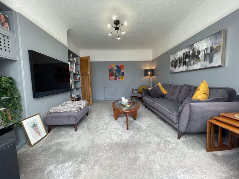 3 bed semidetached house for sale in Hale Lane, Edgware HA8, £700,000