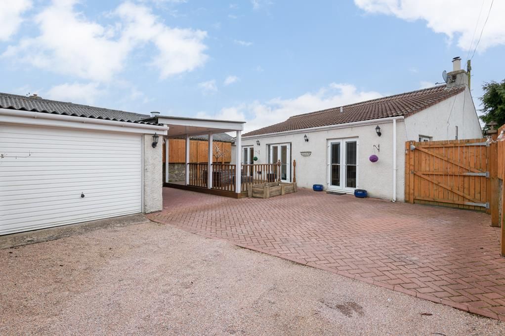 2 bed cottage for sale in Lovers Lane, Cupar KY15 Zoopla