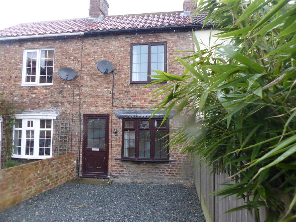 2 bed cottage to rent in Main Street, Bubwith, Selby YO8 Zoopla