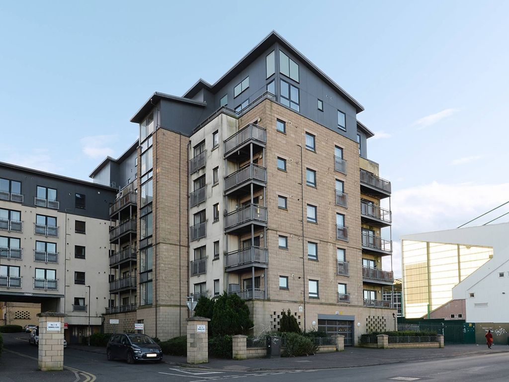2 bed flat for sale in Hawkhill Close, Easter Road, Edinburgh EH7, £