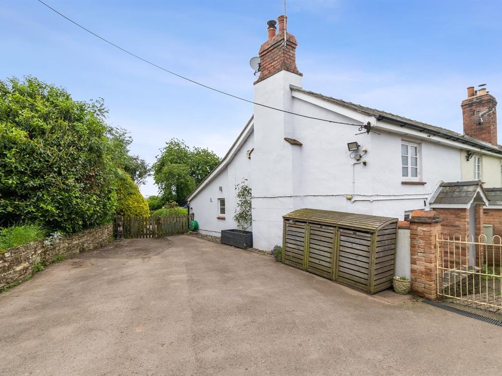2 bed end terrace house for sale in Bamford Cottages, Upton