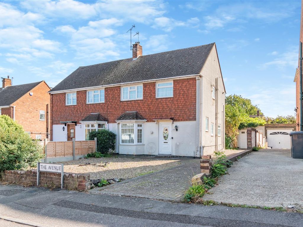 3 bed semidetached house for sale in The Avenue, Aylesford ME20, £