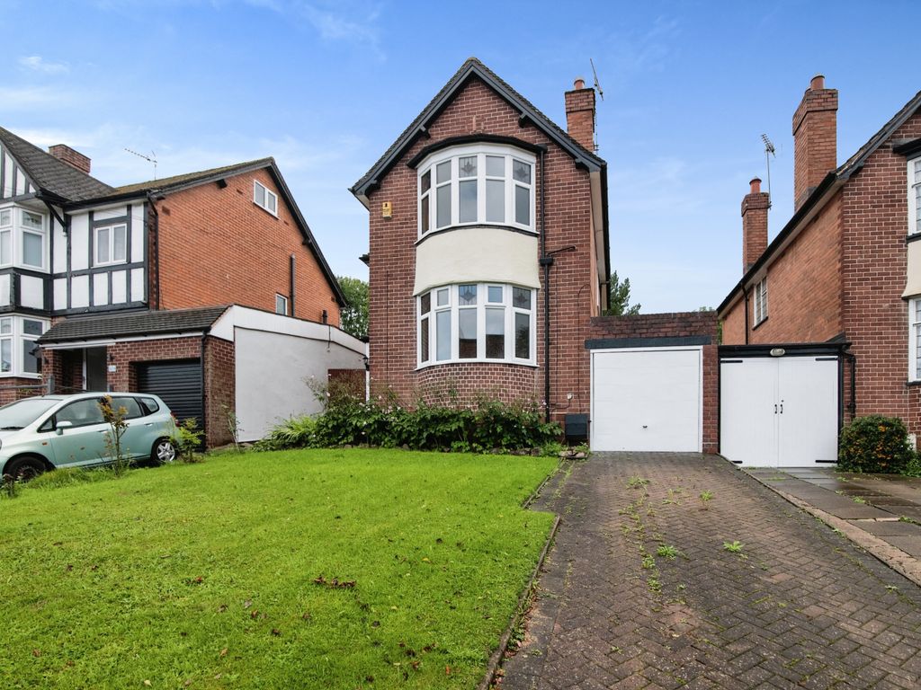 3 bed detached house for sale in Bromsgrove Road, Redditch