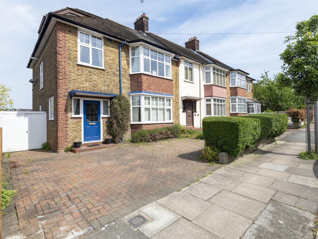 4 bed end terrace house for sale in Dunvegan Road, Eltham SE9 Zoopla