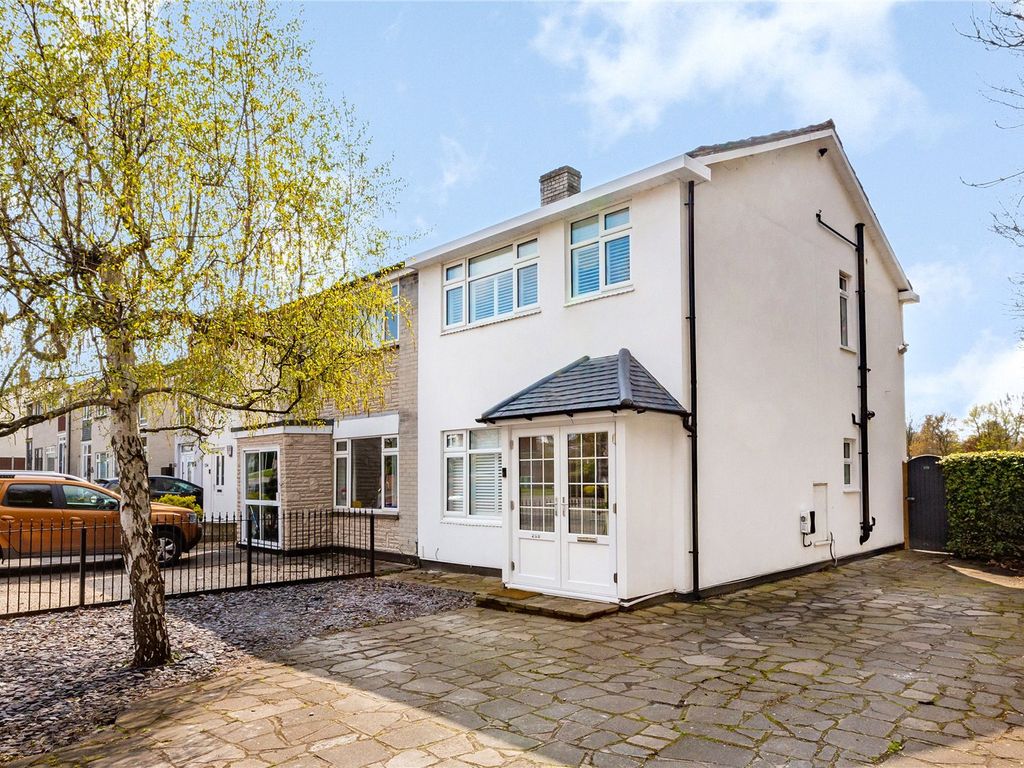 3 bed semidetached house for sale in Corbets Tey Road, Upminster RM14