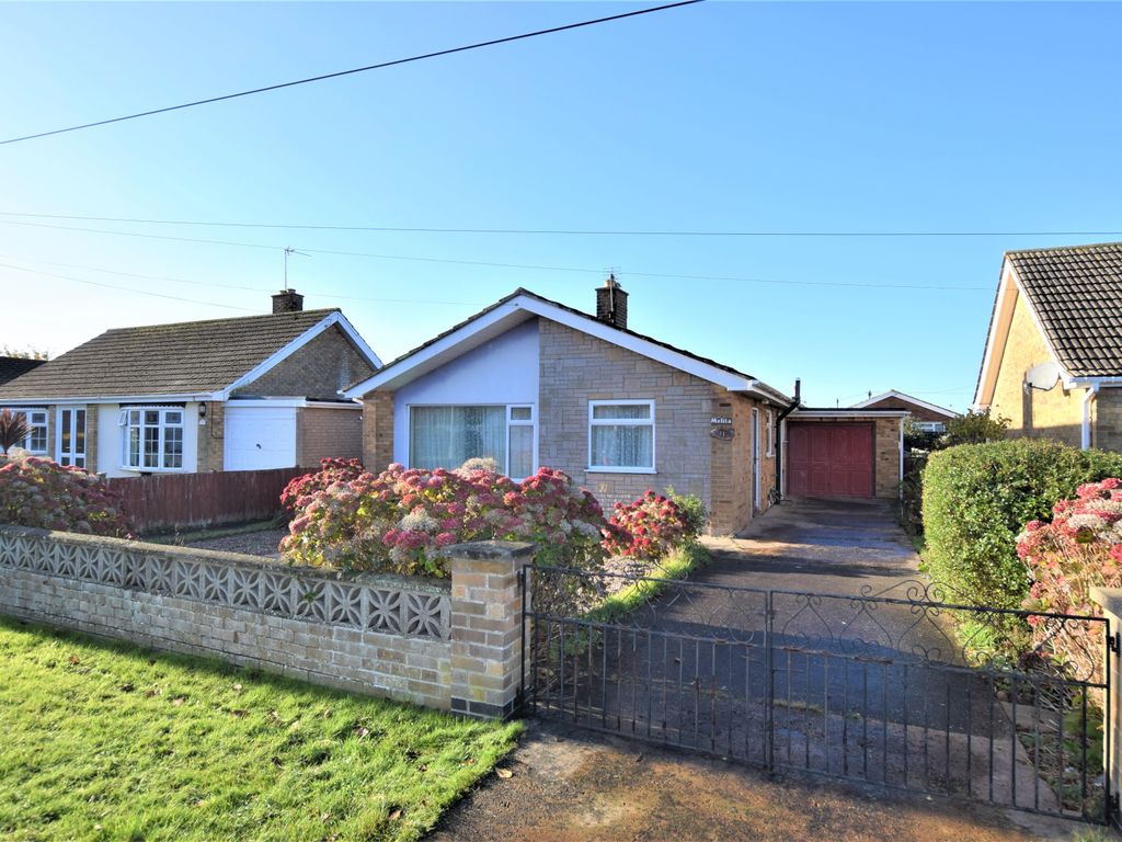 2-bed-detached-bungalow-for-sale-in-ancaster-avenue-chapel-st-leonards
