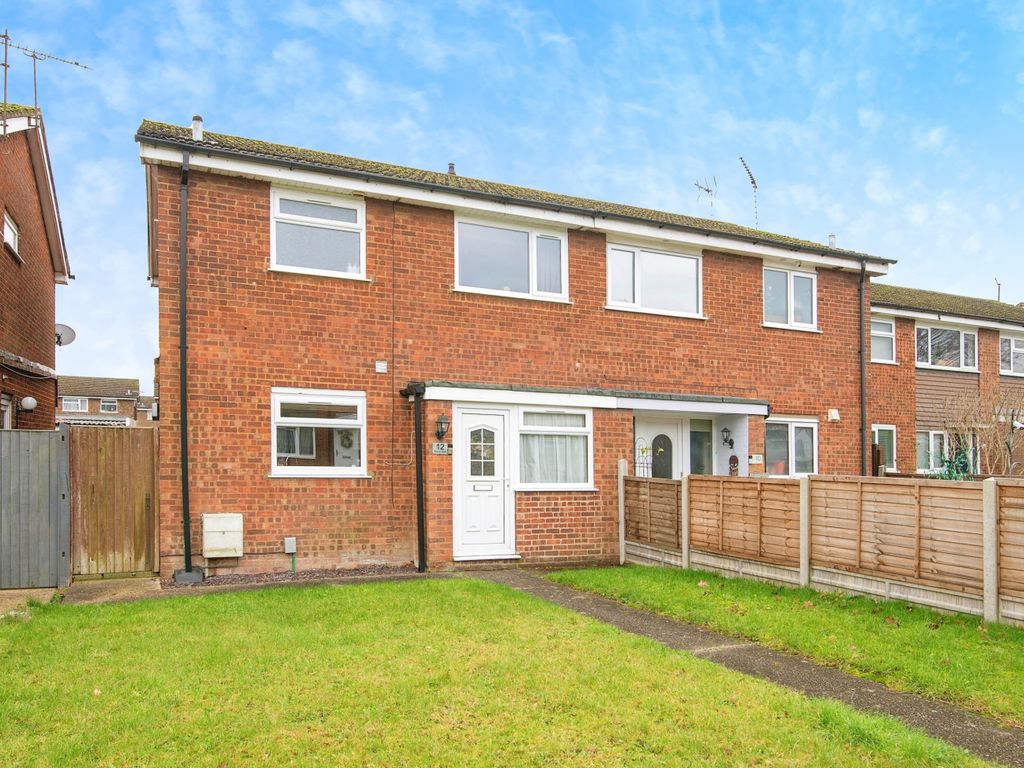 3 bed semidetached house for sale in Abbey Walk, Houghton Regis