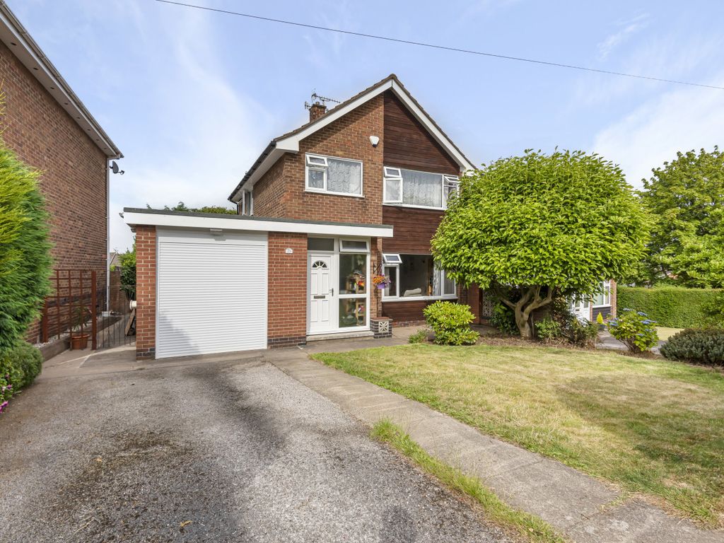 3 bed detached house for sale in Rolleston Drive, Newthorpe NG16 Zoopla