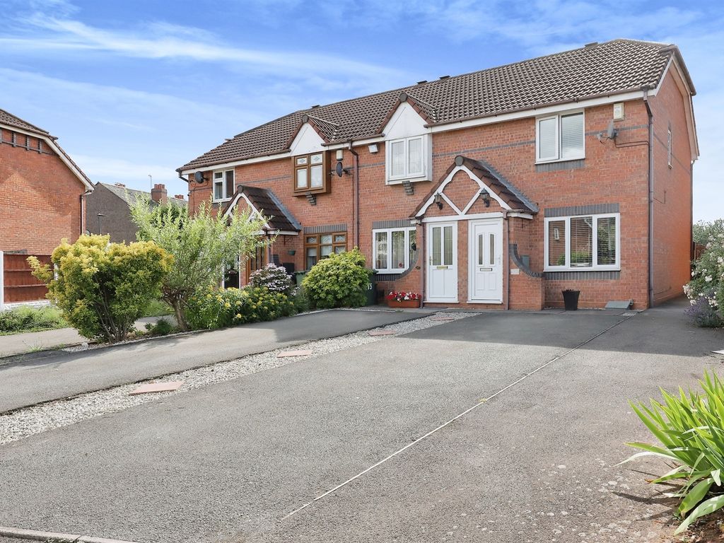 2 bed end terrace house for sale in Wakes Close, Willenhall WV13 Zoopla