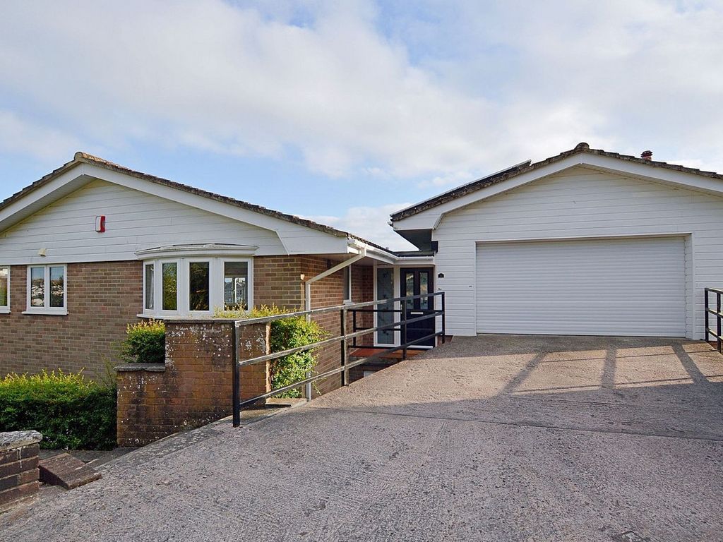 Den Brook Close, Torquay TQ1  