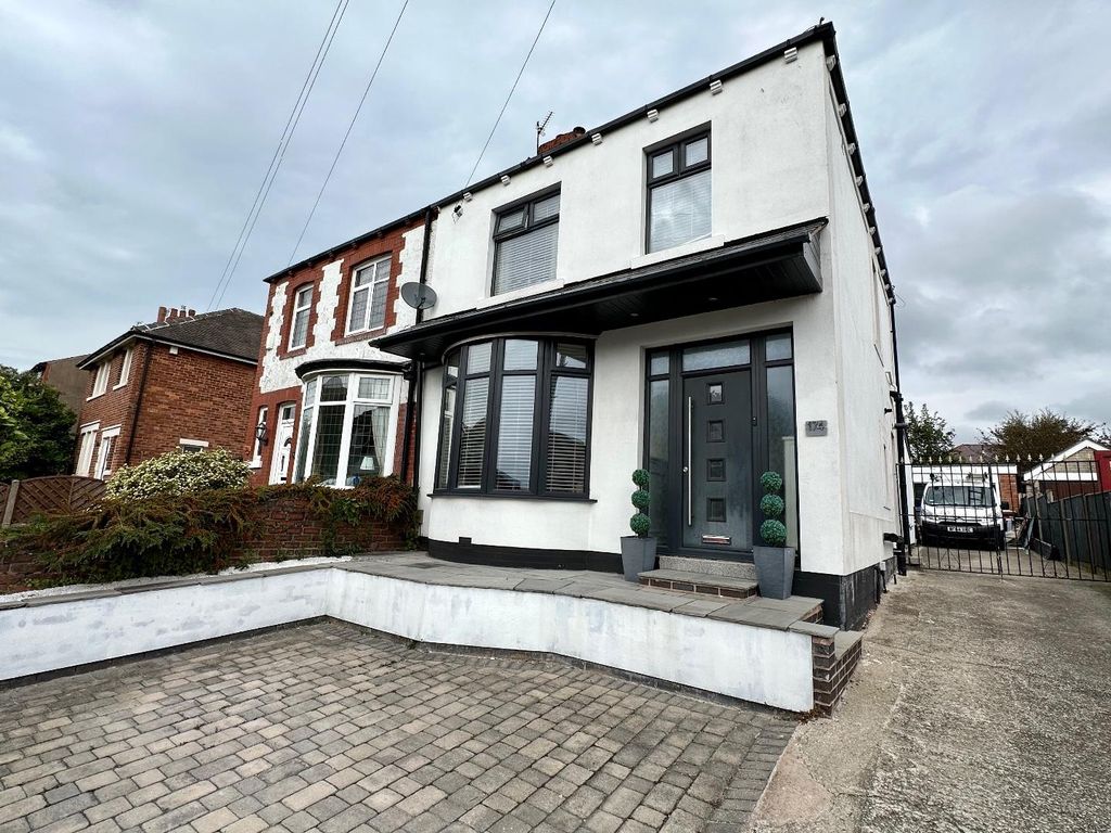 3 bed property for sale in Preston Old Road, Blackpool FY3, £229,950