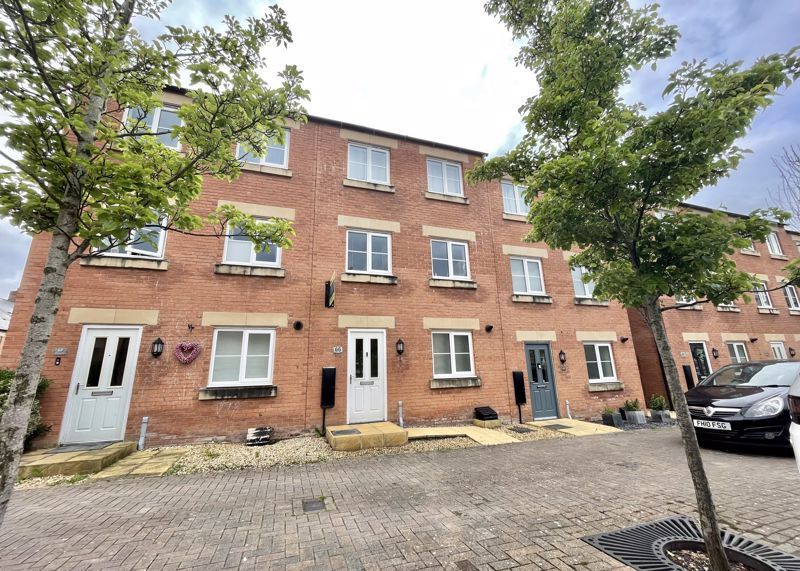 3 bed town house for sale in Geneva Way, Biddulph, StokeOnTrent ST8