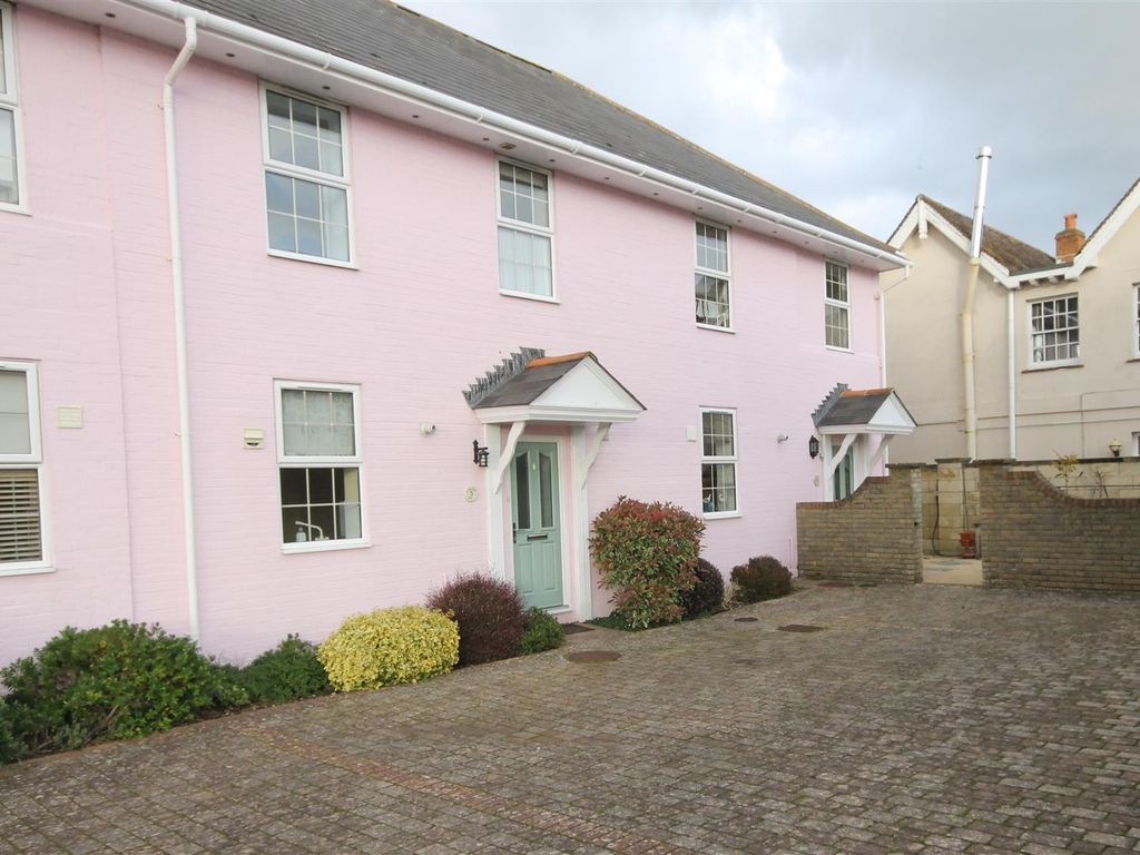 3 bed terraced house to rent in Eastmore Court, Bouldnor, Yarmouth PO41