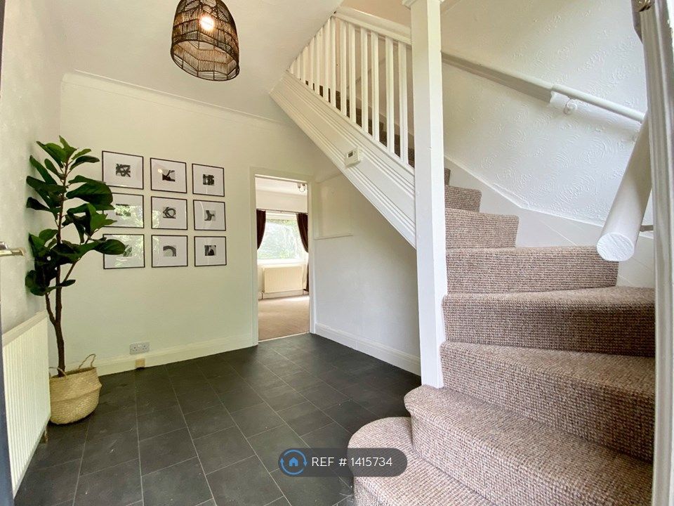 3 bed terraced house to rent in Ring Road, Farnley, Leeds LS12 Zoopla