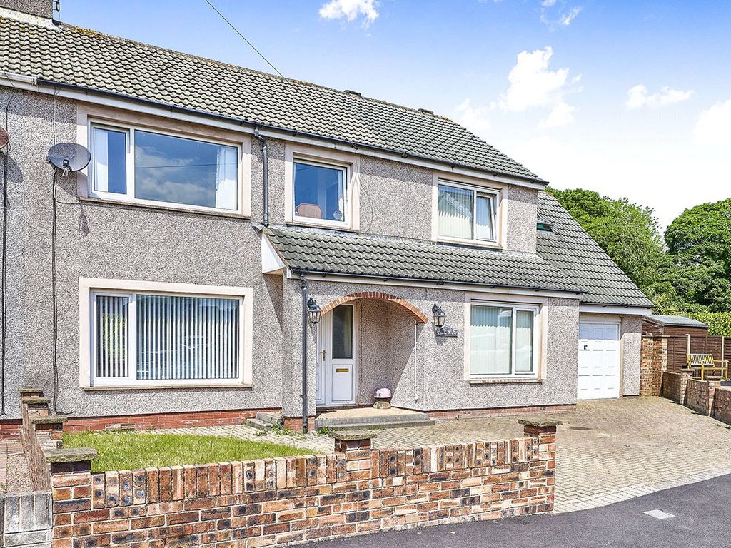 4 bed semidetached house to rent in Hawthorn Avenue, Maryport, Cumbria