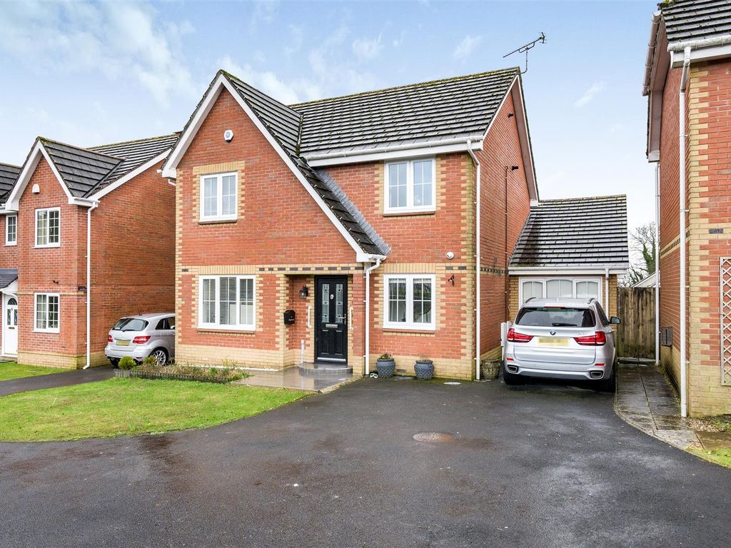 3 bed detached house for sale in Masefield Way, Sketty, Swansea SA2