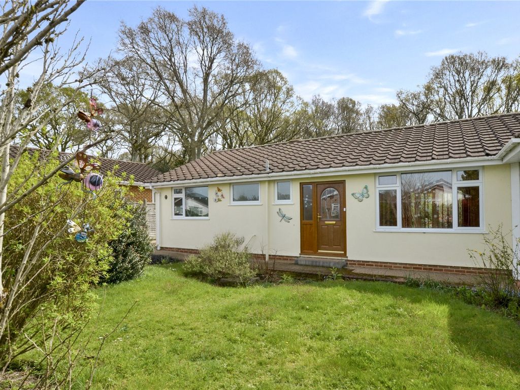 2 bed bungalow for sale in Queens Close, West Moors, Ferndown, Dorset
