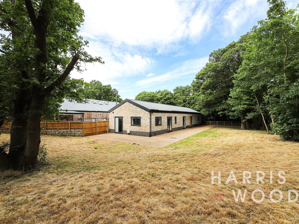 3 bed bungalow to rent in Ulting, Maldon, Essex CM9, £2,600 pcm Zoopla