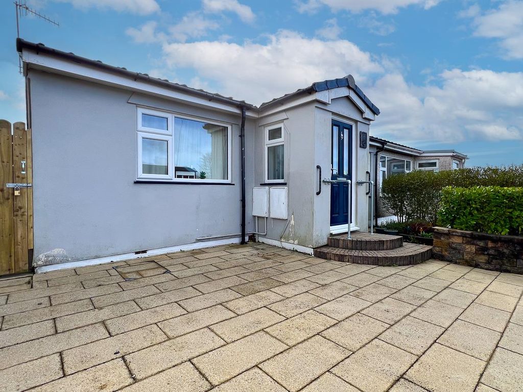 2 bed semidetached bungalow for sale in Julian Road, Douglas, Isle Of