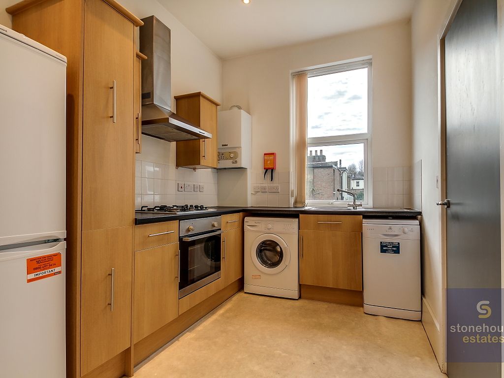 1 bed flat to rent in Archway Road, First Floor Flat, Archway, London
