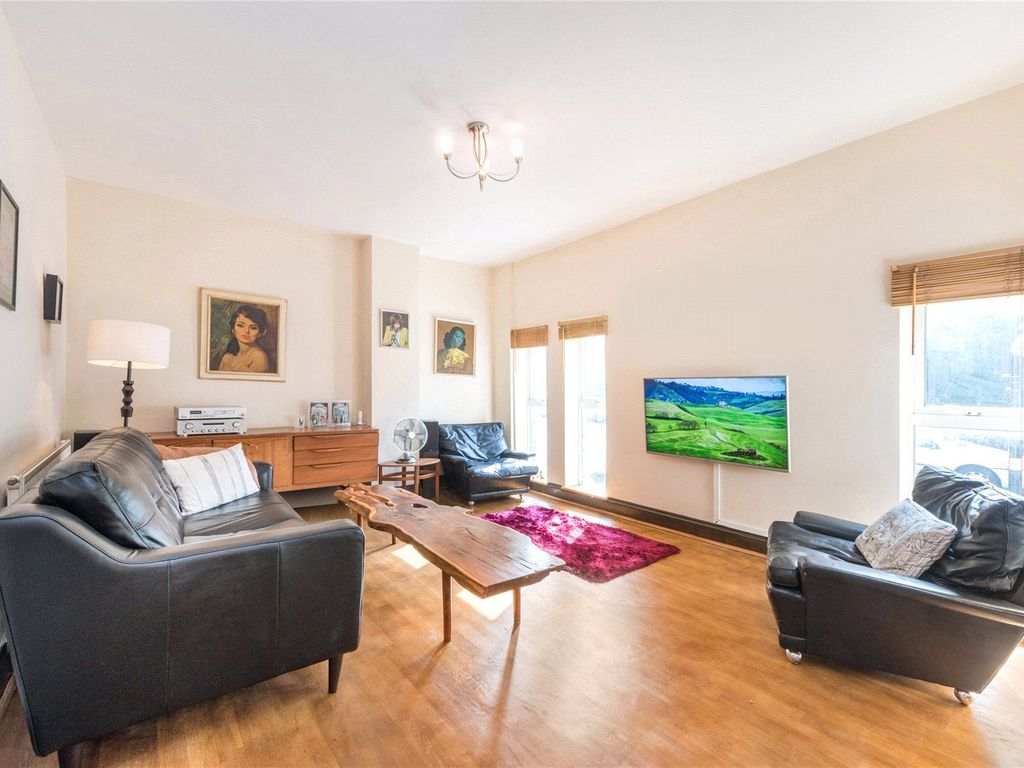 3 bed flat to rent in Drayton Park, Highbury N5 Zoopla