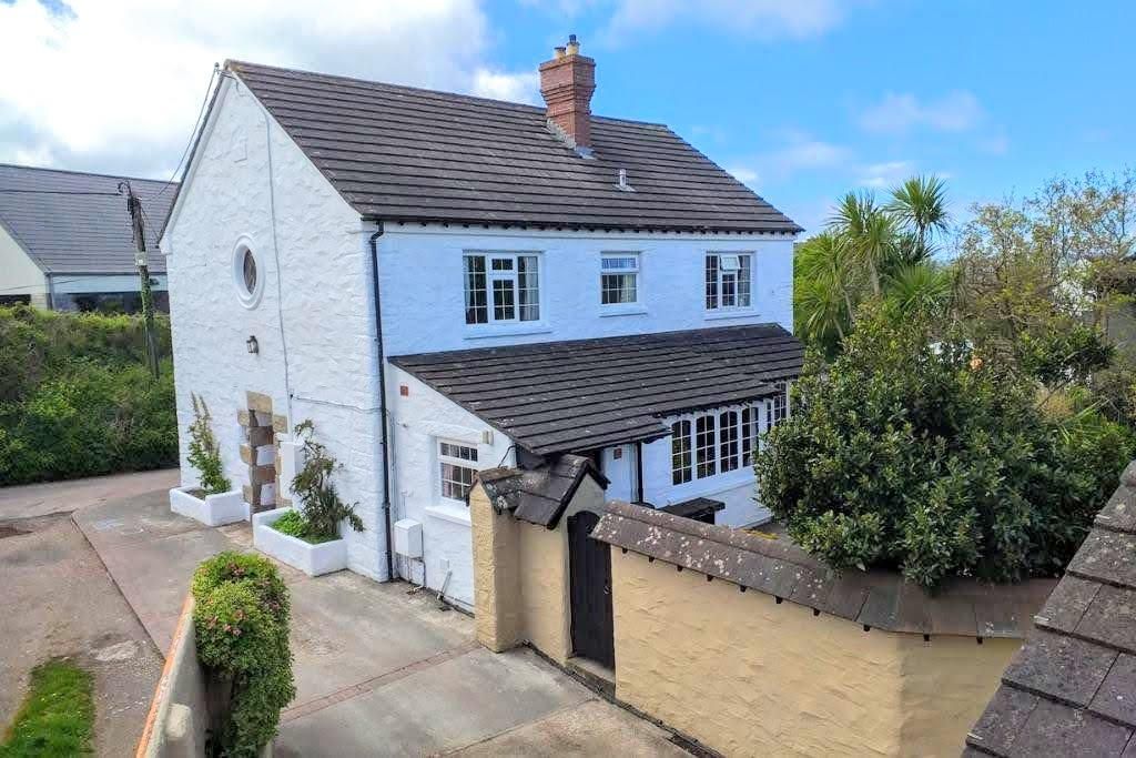 4 bed detached house for sale in Trevarnon Lane, Connor Downs, Hayle