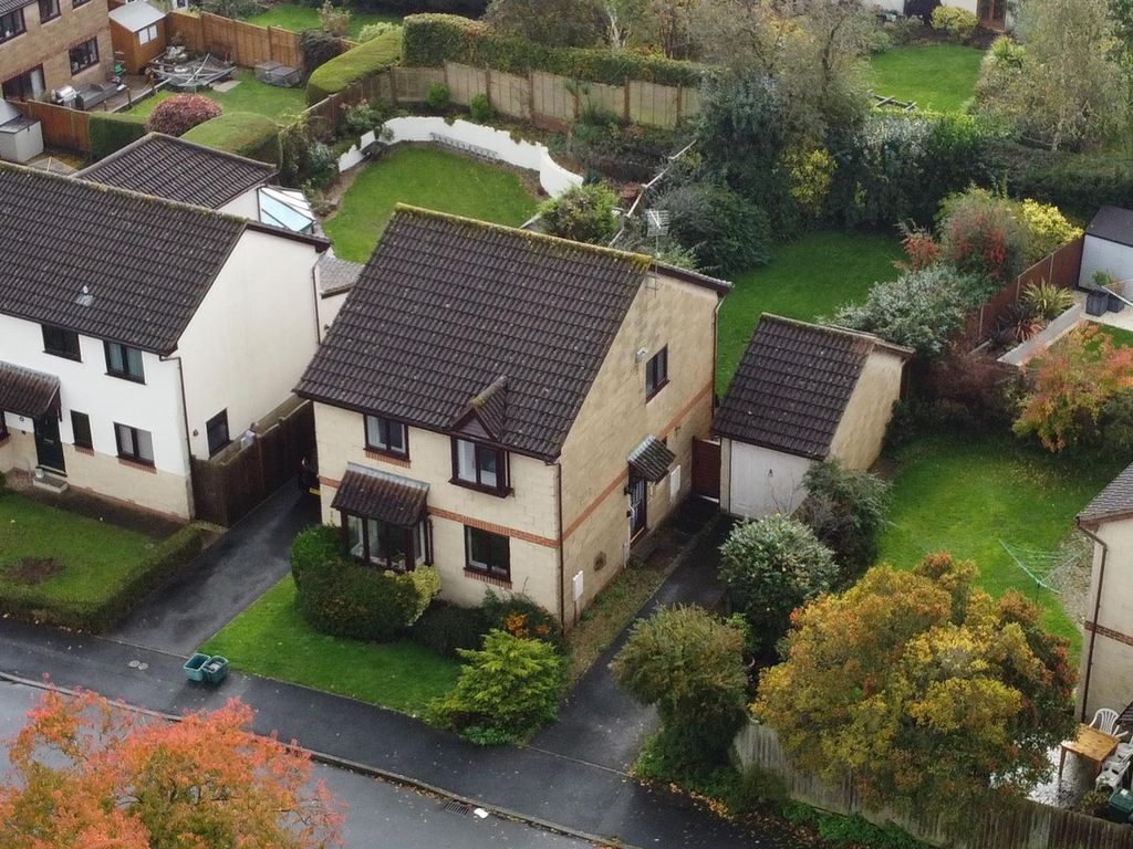 4 bed detached house for sale in Shetland Way, Nailsea, Bristol BS48, £