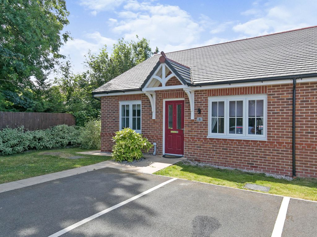 2 bed bungalow for sale in Maes Y Ffynnon, Abergele, Maes Y Ffynnon