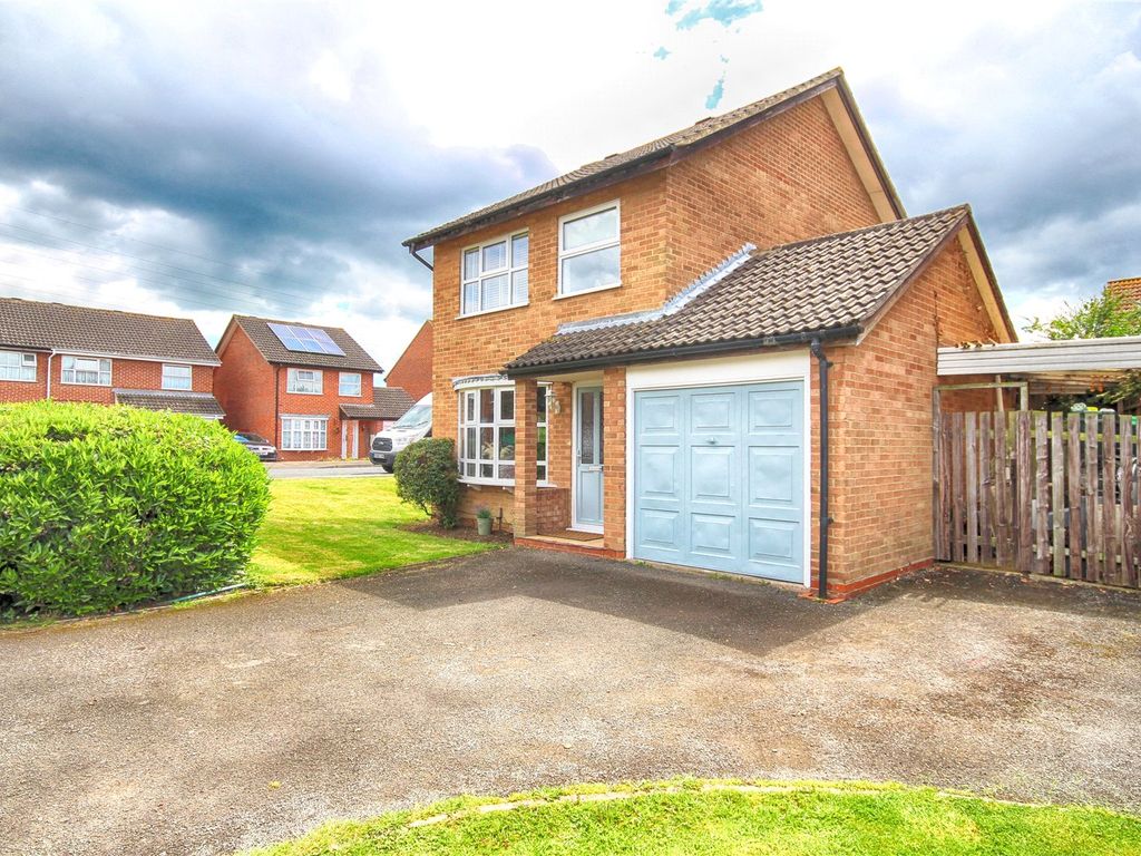 3 bed detached house for sale in Hazlitt Croft, Springbank, Cheltenham