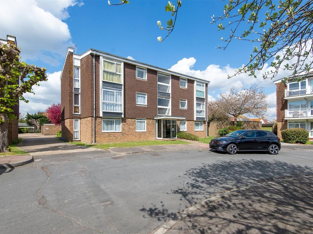 2 bed flat for sale in Dorchester Gardens, Worthing BN11 Zoopla