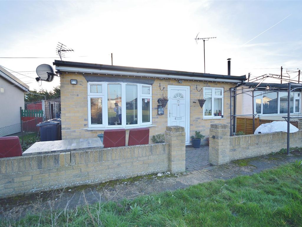 2 bed detached bungalow for sale in Colne Way, Point Clear Bay, Essex