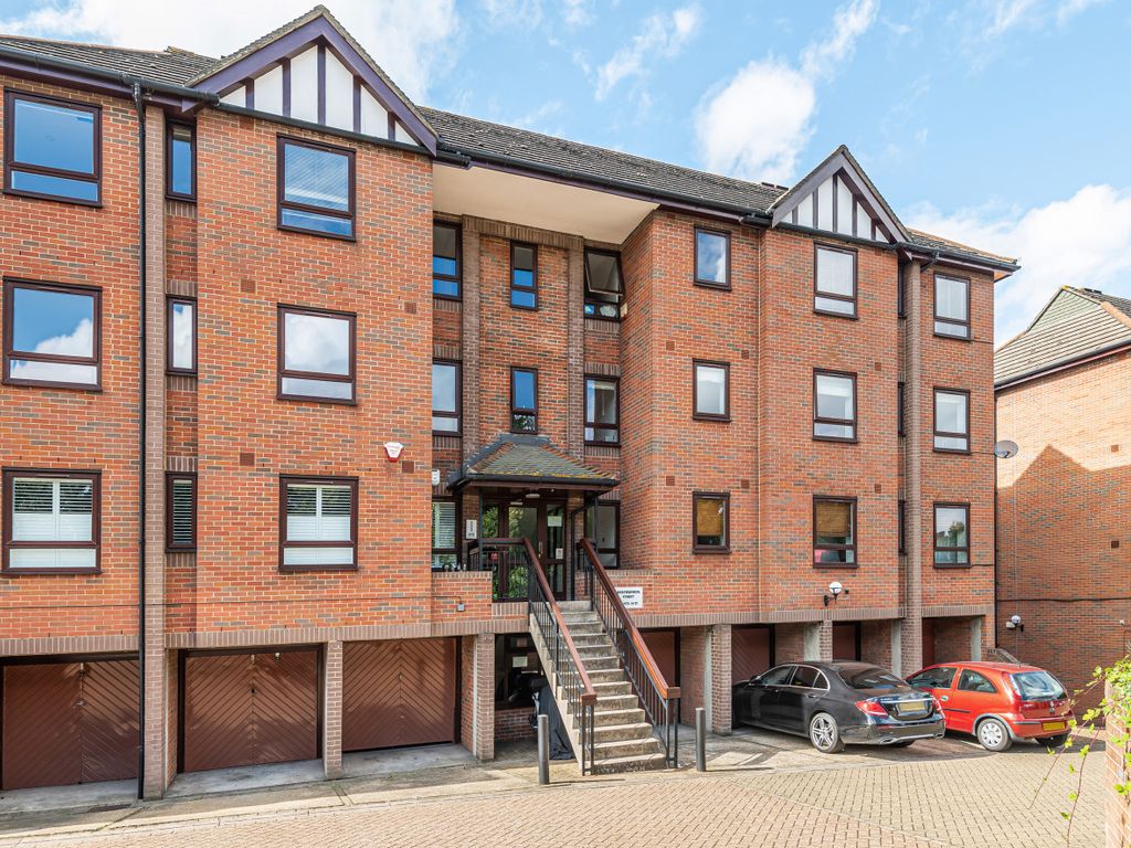 Crystal Palace Parade, London SE19