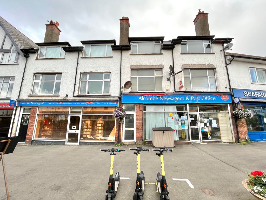 Studio to rent in Road, Minehead TA24, £700 pcm Zoopla