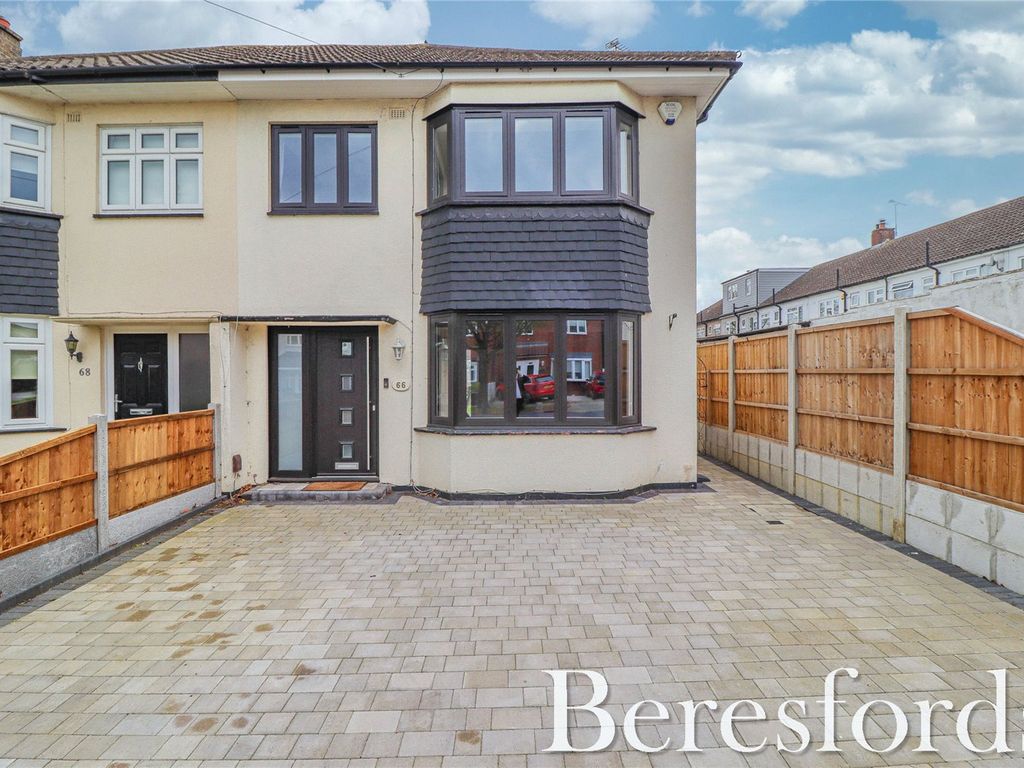 3 bed semidetached house for sale in Avon Road, Upminster RM14 Zoopla