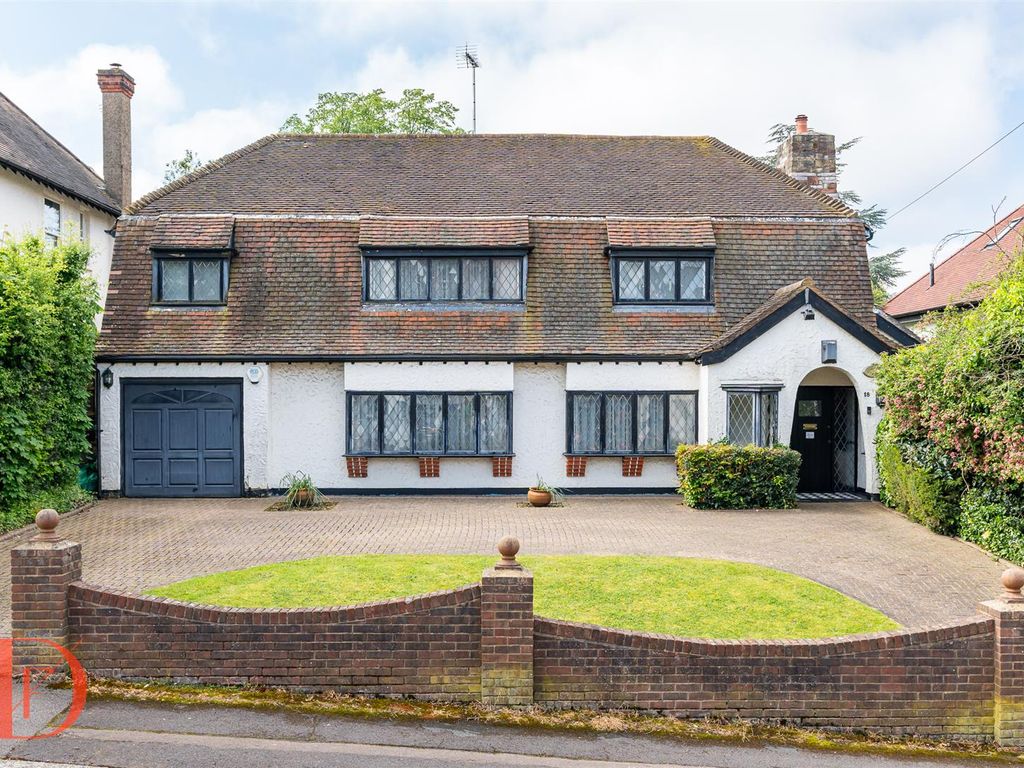 5 bed detached house for sale in Woodside Road, Woodford Green IG8, £