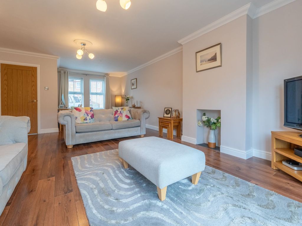 4 bed semidetached house for sale in Ogmore Drive, Nottage, Porthcawl